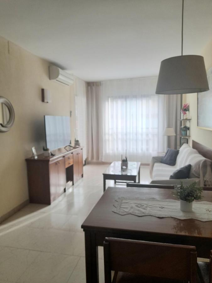 Nice Apartment In Hotel Ronda 4 First Beach Line 푸엔히롤라 외부 사진