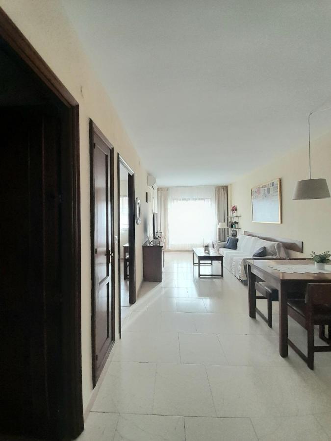 Nice Apartment In Hotel Ronda 4 First Beach Line 푸엔히롤라 외부 사진