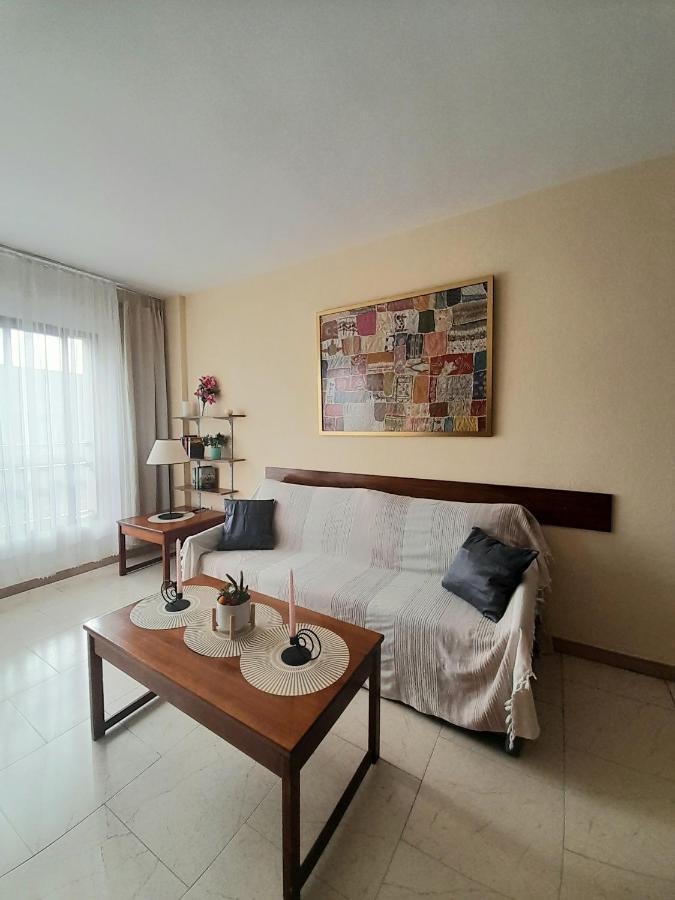 Nice Apartment In Hotel Ronda 4 First Beach Line 푸엔히롤라 외부 사진