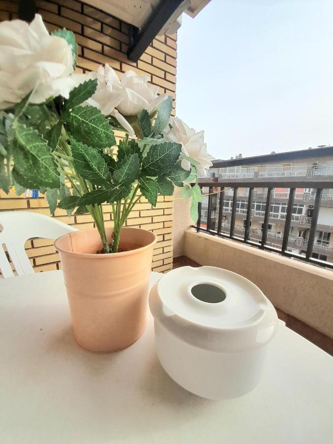 Nice Apartment In Hotel Ronda 4 First Beach Line 푸엔히롤라 외부 사진